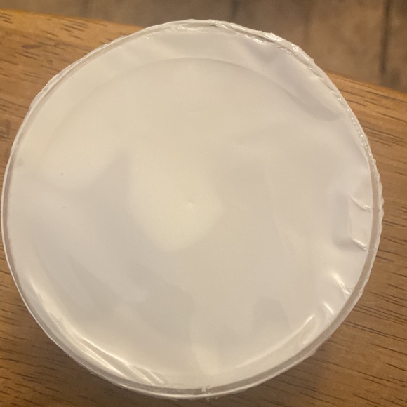 Shea bodycreams $5/each 3 great scents.Cocoa butte,saffron and raspberry. - Picture 4 of 4